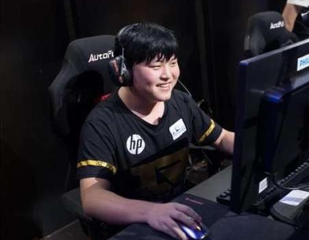 英雄联盟周杰伦皮肤,英雄联盟战队宣传