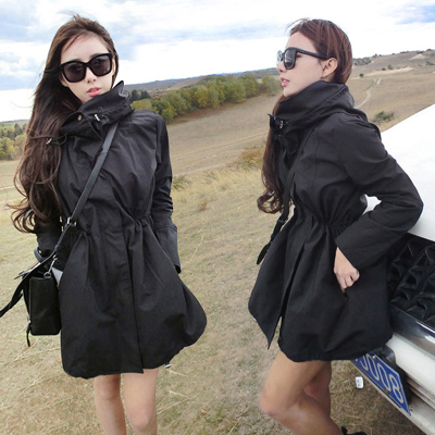 初秋风衣气质穿搭高级感,简单大方时尚款早秋风衣