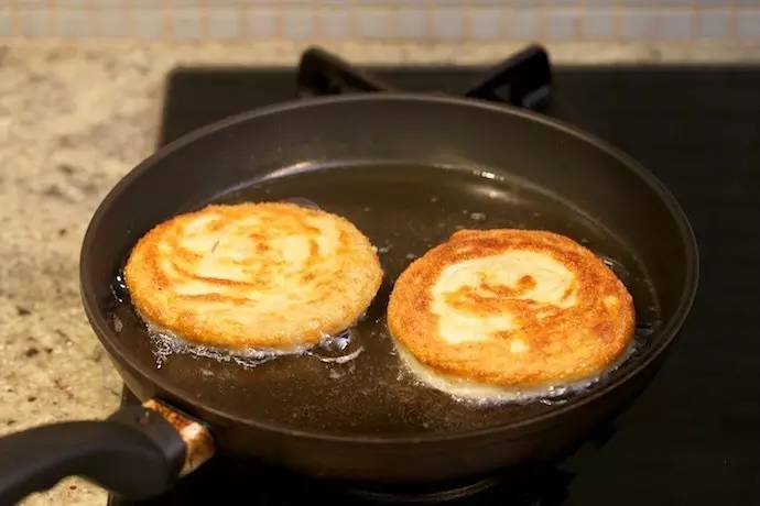 彭州最正宗的军屯锅魁是哪家,彭州正宗军屯锅魁配方