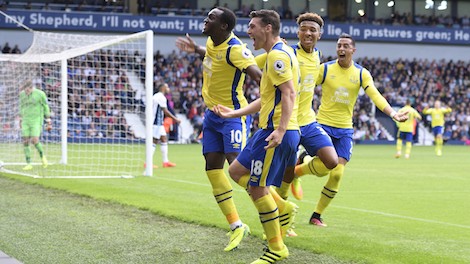 英超各球队球衣球鞋赞助商,英超第一轮战靴