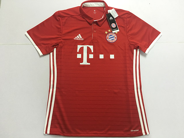 拜仁主客场球衣,拜仁16-17赛季球衣