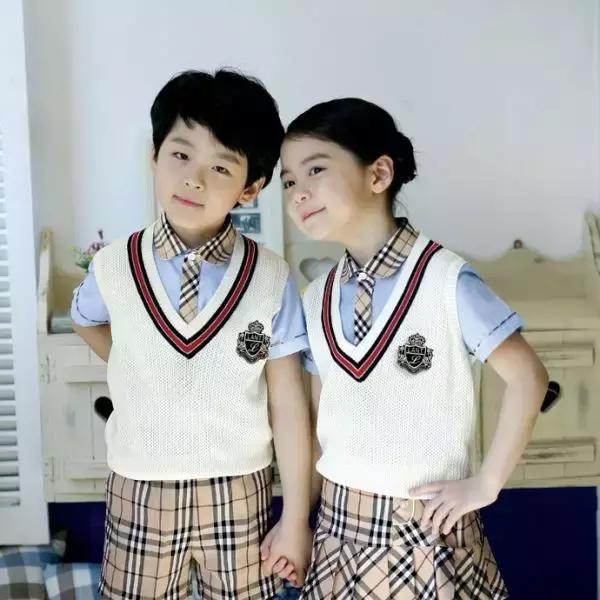 郑州哪些中学蓝色校服好看,郑州各中学校服