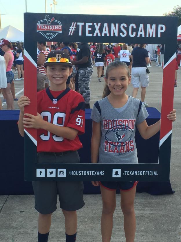 小女友运动受伤后，这名10岁小男生写了一封让众网友感动的情书