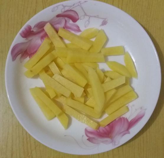 干锅虾家常做法简单好吃,干锅虾中可以放什么干锅虾配菜