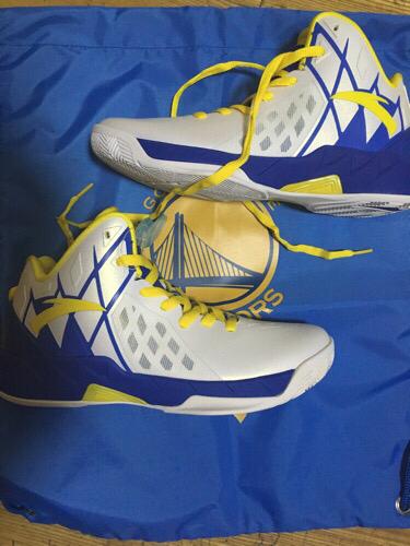 hyperlive瀹炴垬,hyperlive缂虹偣