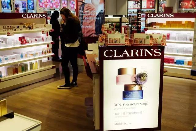 巴黎戴高乐机场购物全攻略,法国购物攻略去法国买什么好