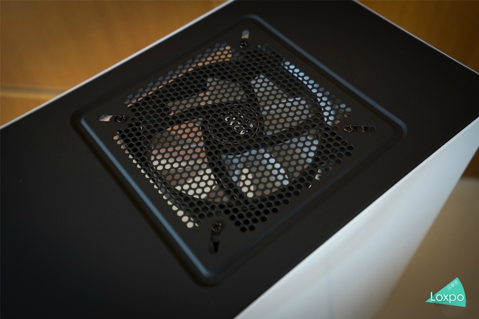 还用为你的机内空间发愁？NZXTS340体验