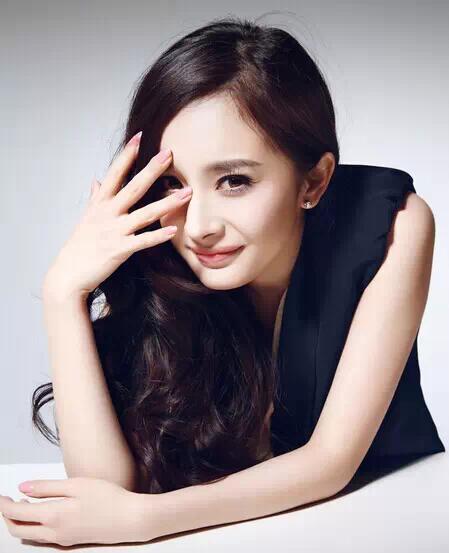 简单的日常妆容打个粉底和遮瑕膏,新手化妆入门教程眼妆睫毛