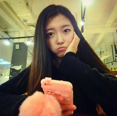 脸上长痘痘是什么原因？看完了就好好收藏吧！