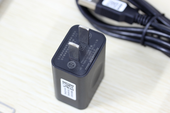 谁是才手机和平板之间的搅局者？lenovoPHAB简评