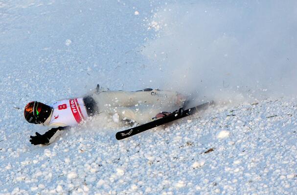 八年没休息让她惨遭又一次重伤为国争光的风轻云淡只有他们懂