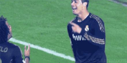 足球球员搞怪图片,足球搞笑庆祝动作gif