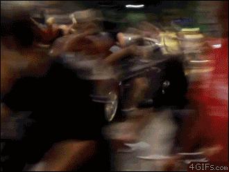 恐怖gif女生,韩国恐怖电影女孩诡异的笑图片