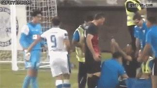 足球gif爆笑动图,足球搞笑图片大全超清