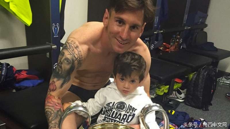 梅西纹身意义,梅西身上的纹身有哪些