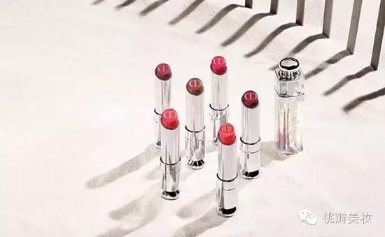 口红想要水润一点用哪一种,口红想要淡淡的红选哪种口红好