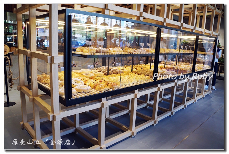 有惊喜来自台湾的软欧面包，原麦山丘