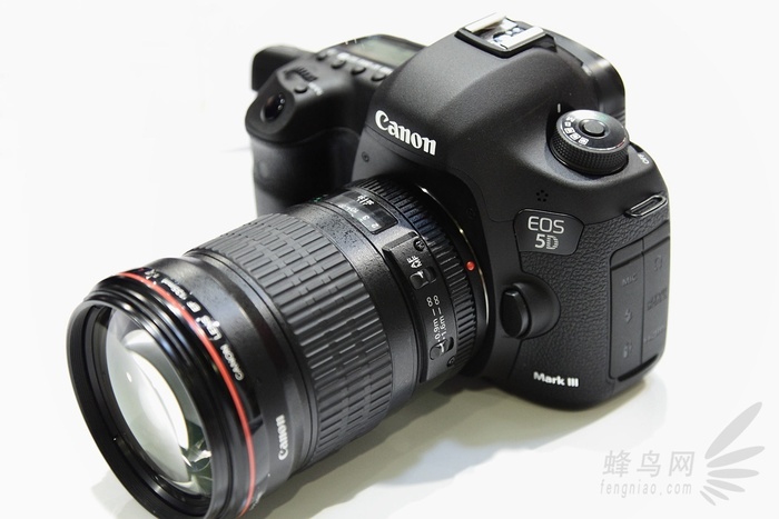 佳能eos5dmarkiv重量,佳能eos5dmarkiii和iv