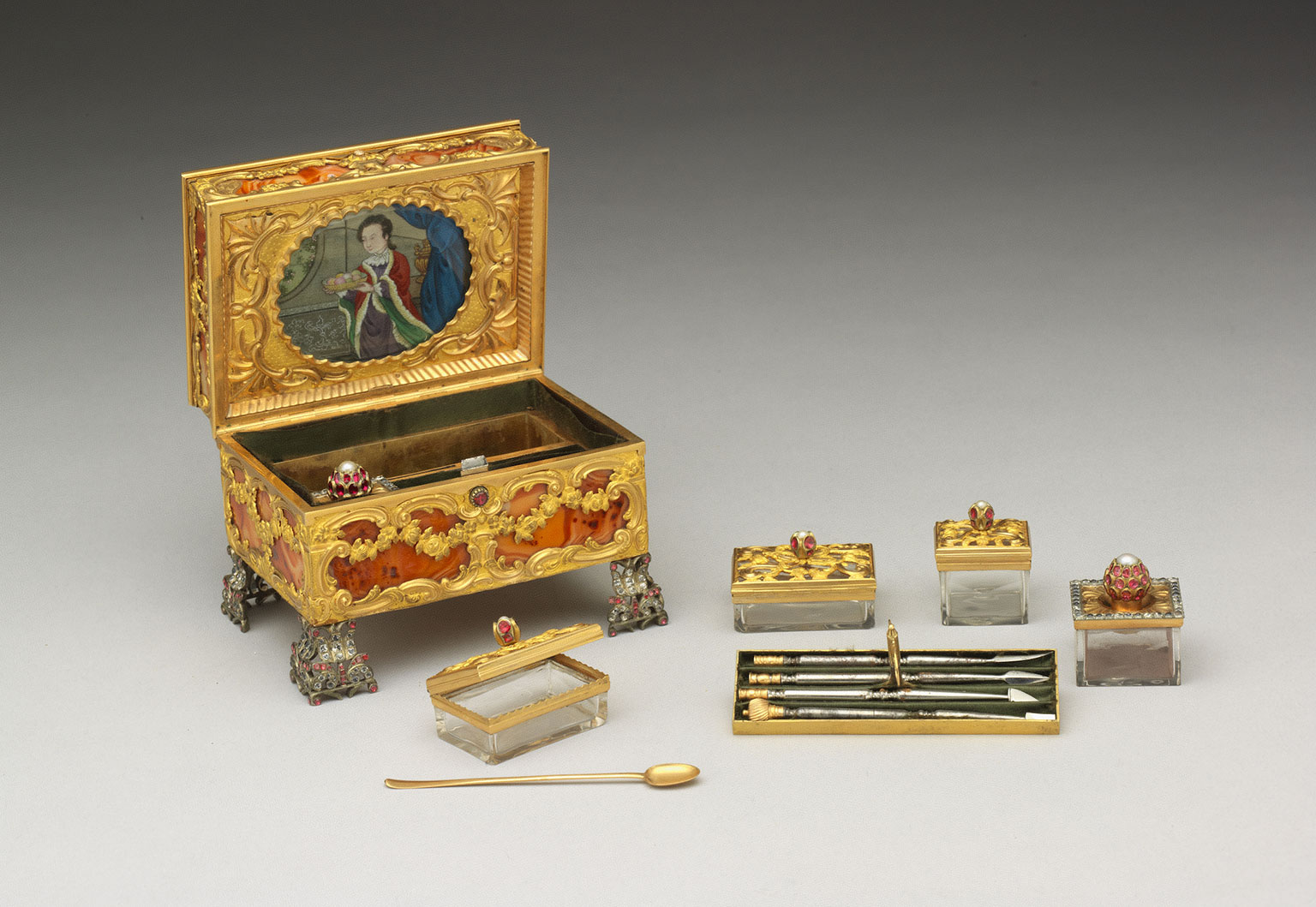 清宫皇帝们精美绝伦的镜子，朕照镜子可不只是看“帅不帅”的！