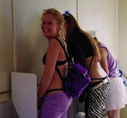 大学女厕所也有男士小便器了吗