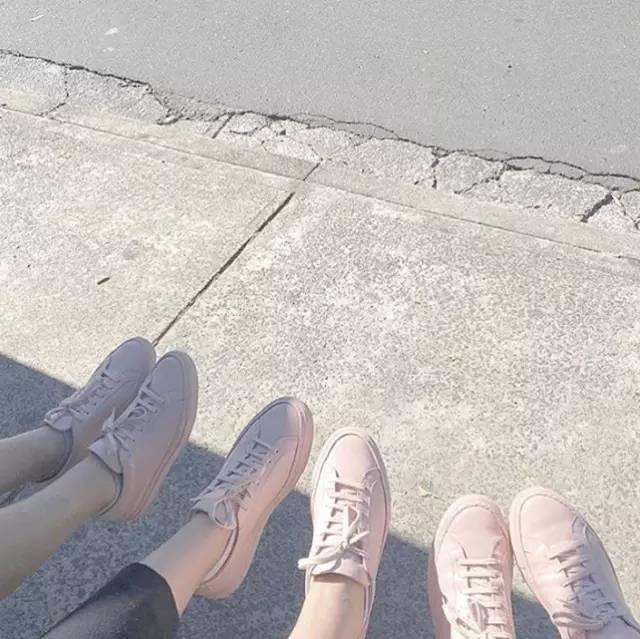 最近很火的小粉鞋,大家心心念念的香云纱鞋子