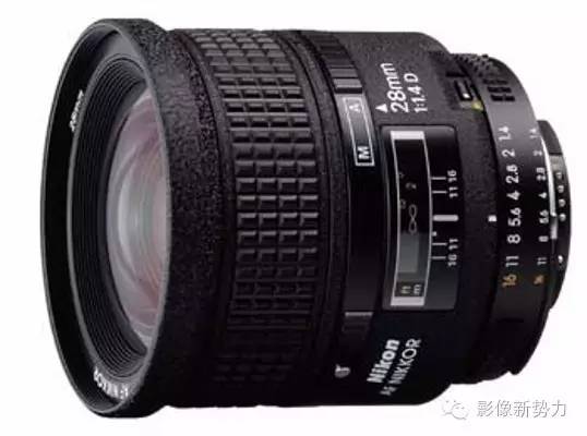 尼康相机镜头出现黑边,尼康相机视频很黑怎么回事