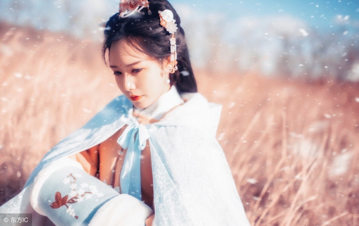 故事：皇妹突然到访，察觉她的到来，更加期待晚会的开始