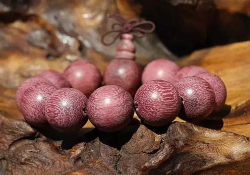 谁说没钱就不能玩,木质文玩手串价格表