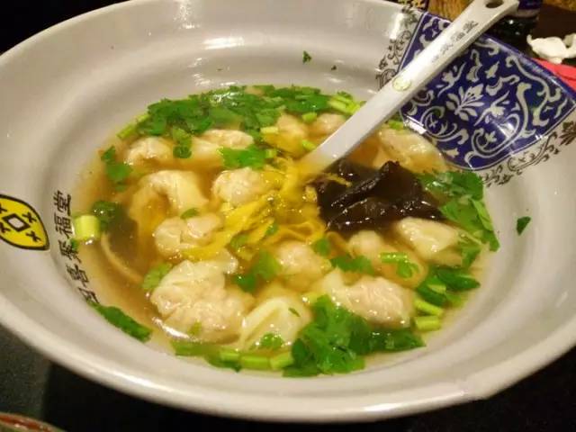 黄兴铜像视频,黄兴铜像1933年建造于武汉的铜像