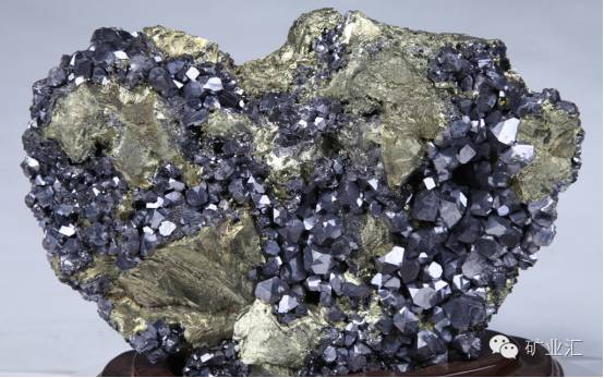 哪些矿物对人有伤害,六种有毒的矿物