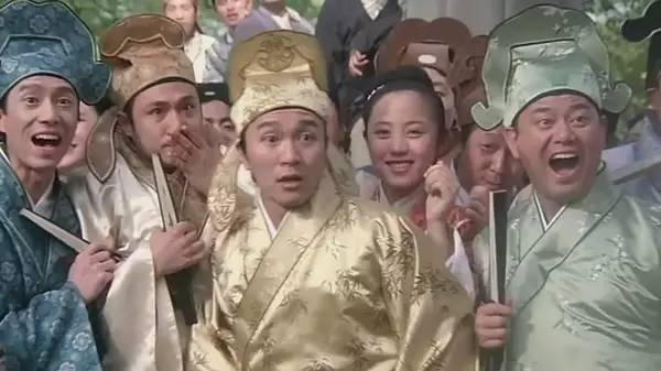 小学妹来来来，学长告诉你大学里千万不要错过这些“第一次”