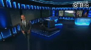 鐬棿绌胯秺鐩存挱,鐩存挱鐬棿绌胯秺杞満