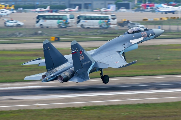 这国曾与美军称兄道弟一水美式装备，如今被冷漠后中国仍然力挺！