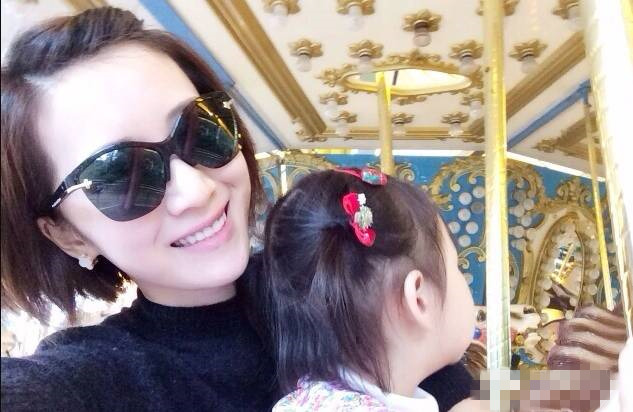 嫁入豪门炫富完整版,李念婚姻现状如何