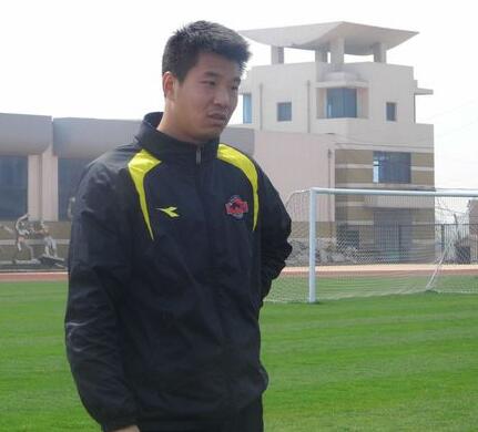 有哪些名气小但实力比较强的门将,名气小实力强的门将