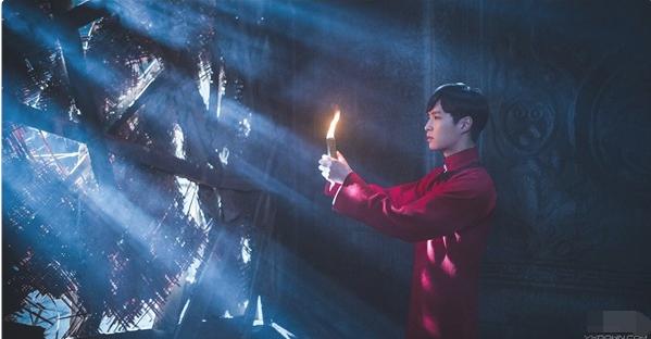 张艺兴老九门穿的衣服,张艺兴扮演的二爷是怎样的人