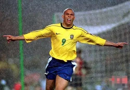 罗纳尔多名句,爱你直到世界尽头片尾曲