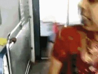 欧洲小孩训练足球,欧洲小孩玩足球