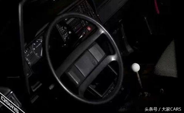 普桑经典情怀老车桑塔纳,普桑经典情怀