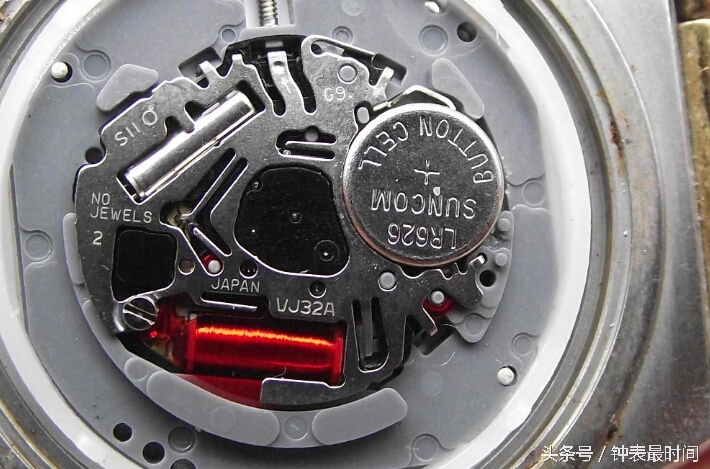 石英表寿命一般多少年,罗西尼石英表寿命多长