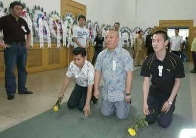 郭德纲曹云金互撕师徒,郭德纲对曹云金说混不好再回来