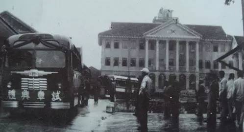 贵州第一个从都匀到凯里的公交车,贵阳公交和各地公交对比