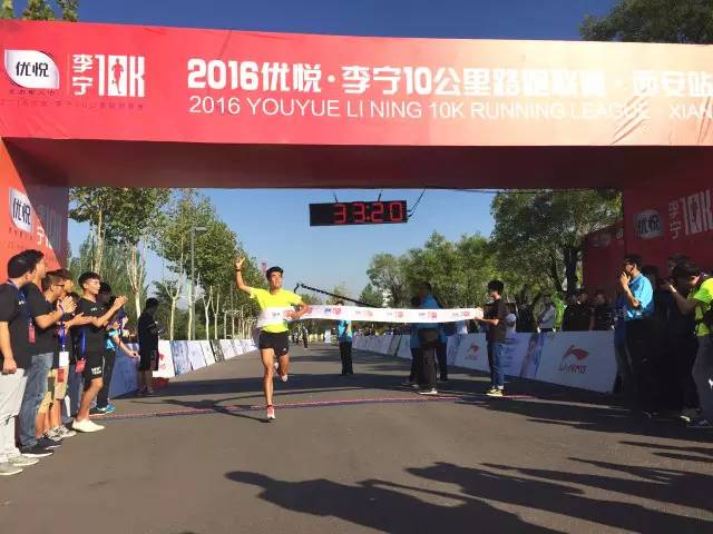马拉松赛李宁视频,2015李宁10公里路跑联赛