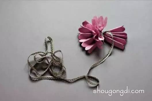 做手工花球简单又漂亮,很简单的手工花球制作方法