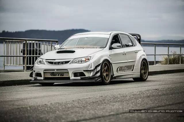 topsecret改装,国外翻新斯巴鲁翼豹sti