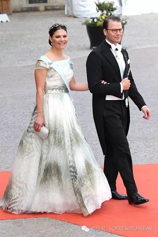 很喜欢dw的戒指,喜欢dw的手表一般是什么人