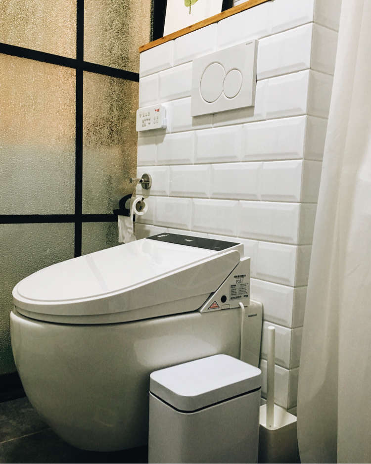 卫生间壁挂式马桶,壁挂式马桶小卫生间