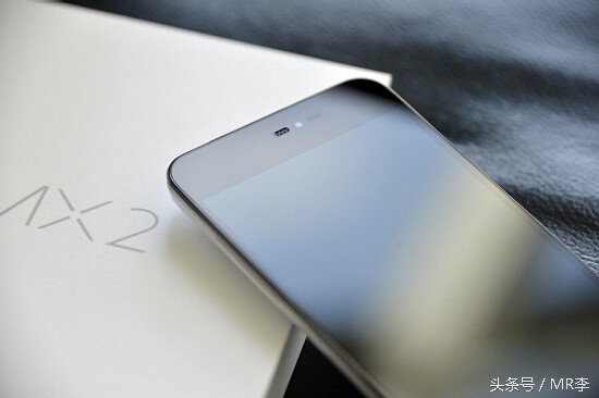 魅族mx2拆电池教程,魅族mx2怎么换屏幕