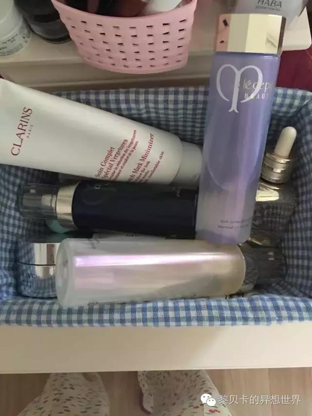 再贵的护肤品都不如男人滋润,再贵的护肤品也白搭