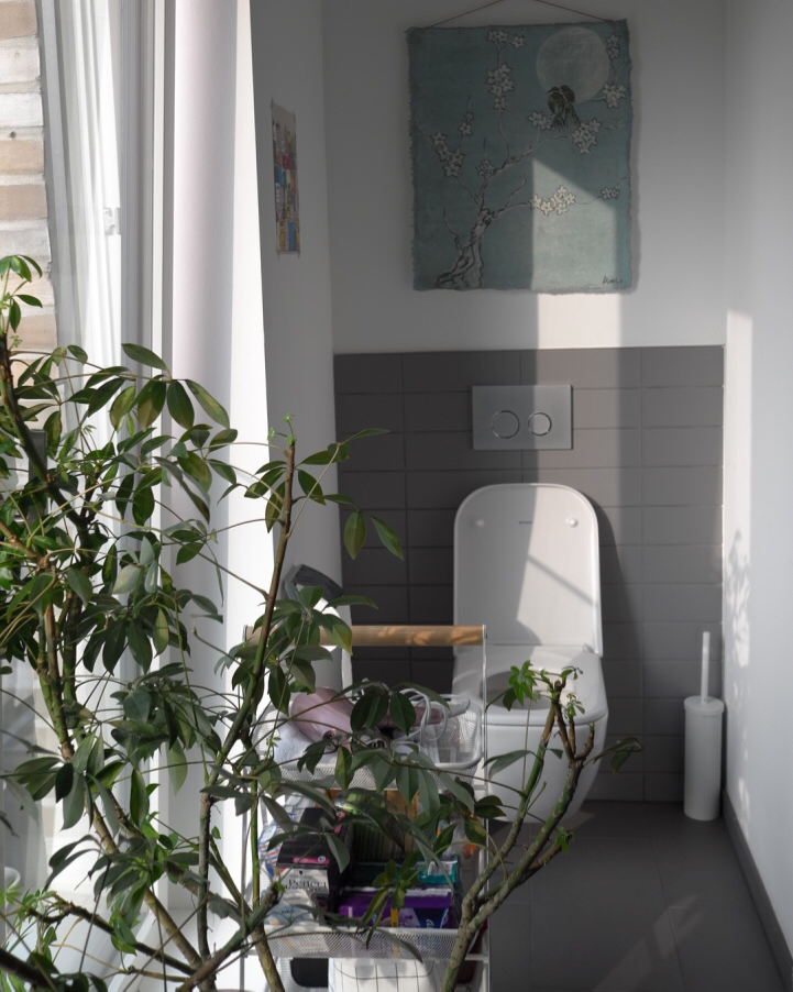 卫生间壁挂式马桶,壁挂式马桶小卫生间